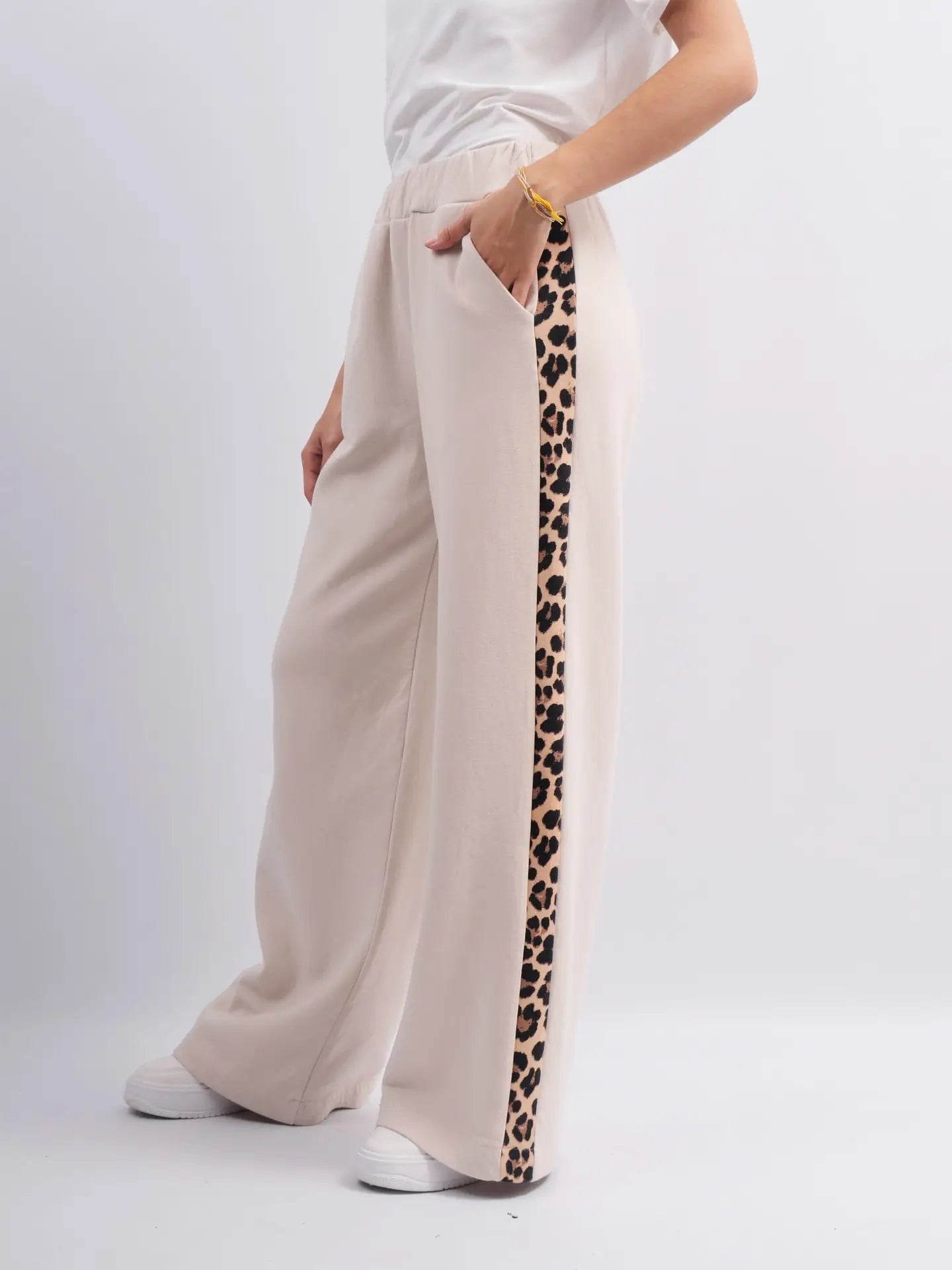 Wide Leg Joggers with Leopard Band